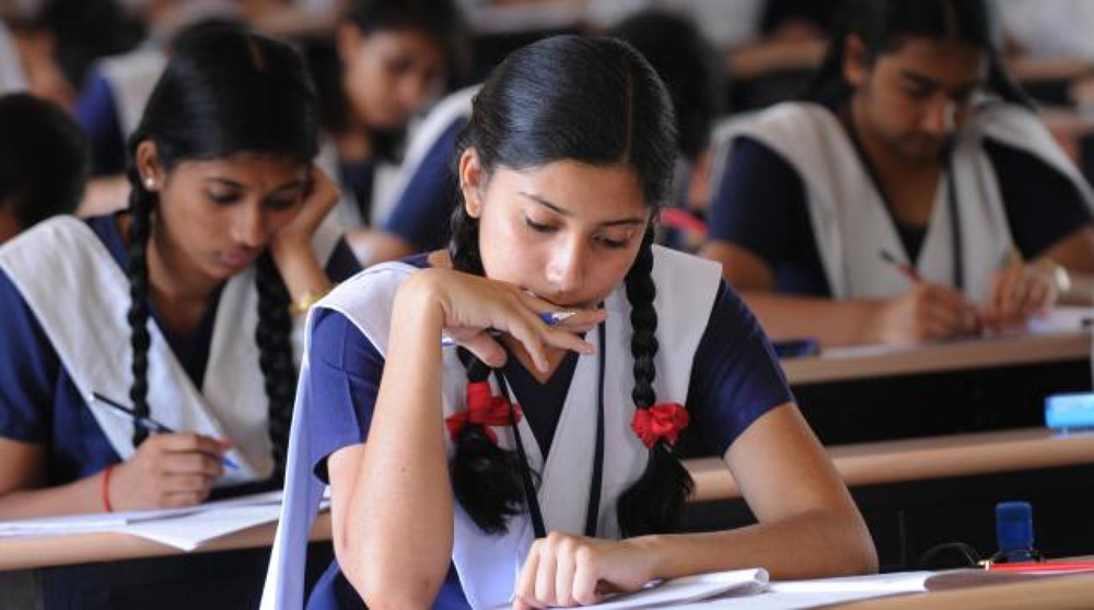 Top 10 Exclusive Scholarships for Girl Students in Maharashtra!