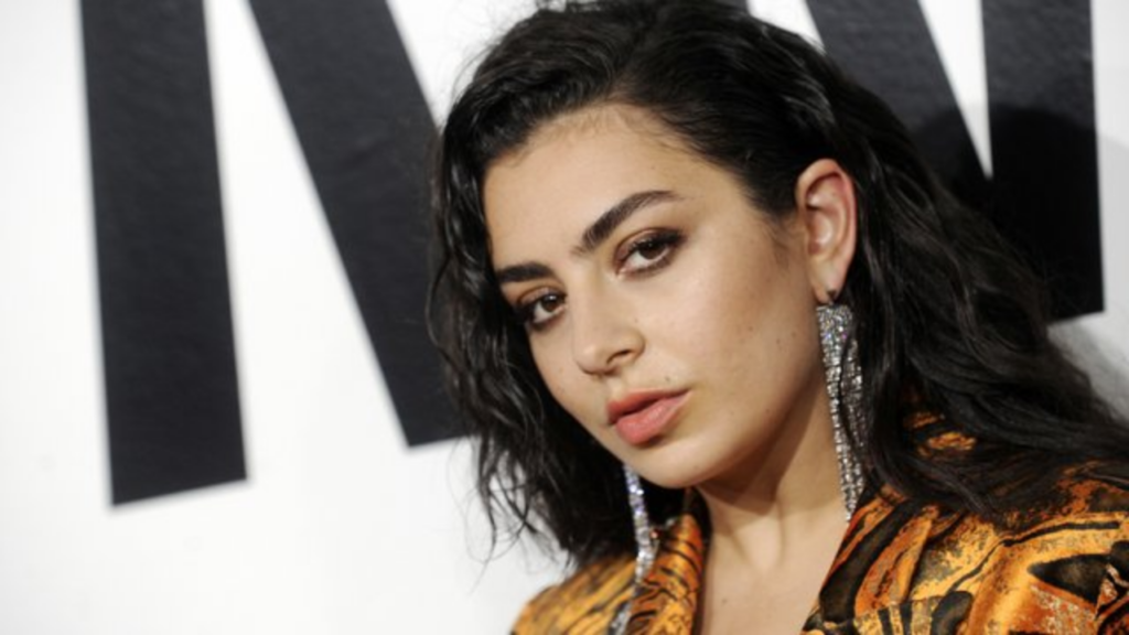 who-is-charli-xcx-dating