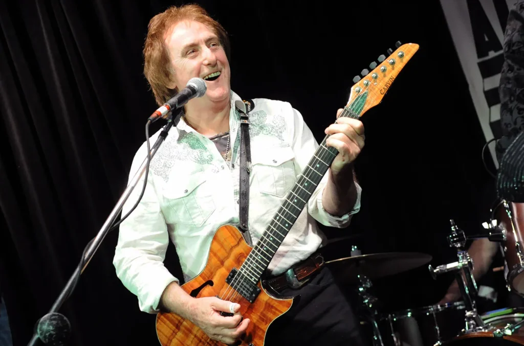 Denny Laine Collaborations